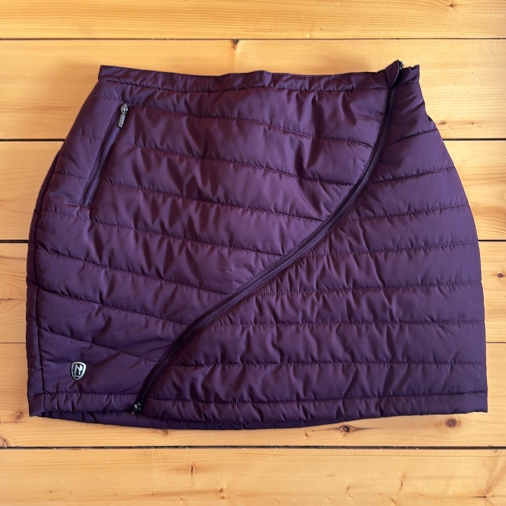 Neve Krista Quilted Skirt - Size L- Apres Ski Boutique Chic